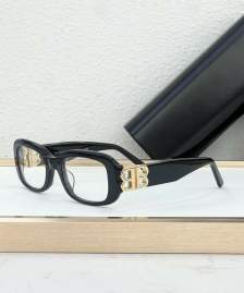 Picture of Balenciaga Sunglasses _SKUfw79280572fw